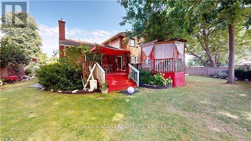 31 Wiltshire Boulevard, Welland, ON - Outdoor With Deck Patio Veranda