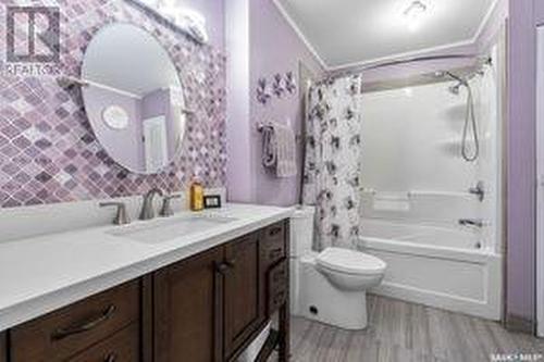 3762 Haliburton Avenue, Furdale, SK - Indoor Photo Showing Bathroom