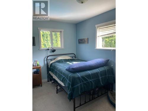 4702 Spurraway Road, Kamloops, BC - Indoor Photo Showing Bedroom