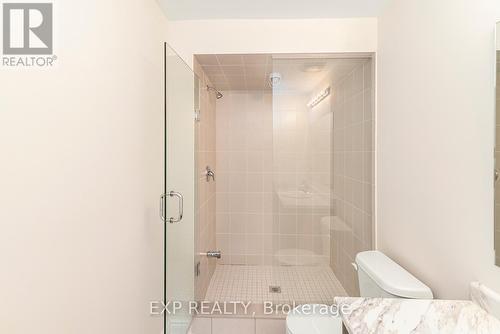 3407 Sixth Line, Oakville, ON - Indoor Photo Showing Bathroom