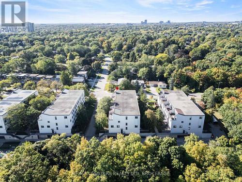 142 - 1058 Falgarwood Drive, Oakville (Iroquois Ridge South), ON - Outdoor With View