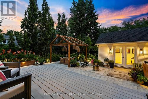 6 Simcoe Street, St. Catharines, ON - Outdoor With Deck Patio Veranda