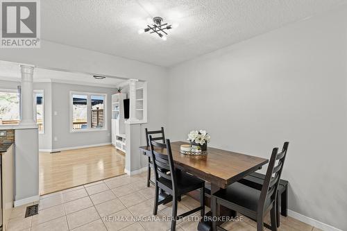 7 - 10 Stonecairn Drive, Cambridge, ON - Indoor Photo Showing Dining Room