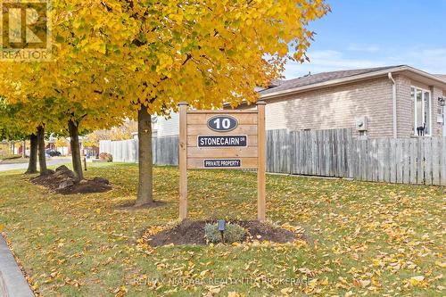 7 - 10 Stonecairn Drive, Cambridge, ON - Outdoor