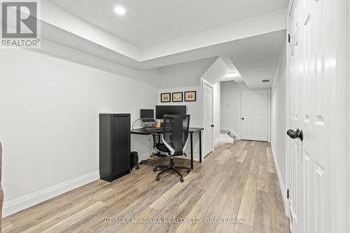 7 - 10 Stonecairn Drive, Cambridge, ON - Indoor Photo Showing Office