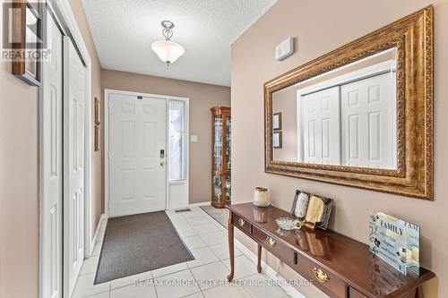 32 Manley Crescent, Thorold (558 - Confederation Heights), ON - Indoor Photo Showing Other Room