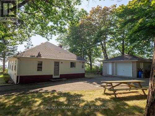 10209 Camelot Drive, Wainfleet (Lakeshore), ON - Outdoor