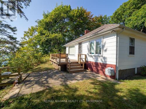 10209 Camelot Drive, Wainfleet (Lakeshore), ON - Outdoor With Deck Patio Veranda