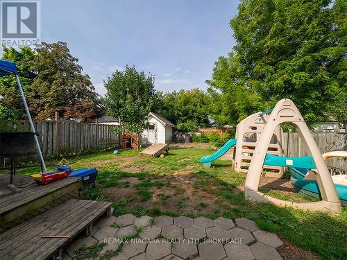 45 Wellington Street N, Thorold, ON - Outdoor With Backyard