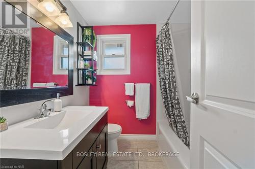 35 - 242 Lakeport Road, St. Catharines, ON - Indoor Photo Showing Bathroom