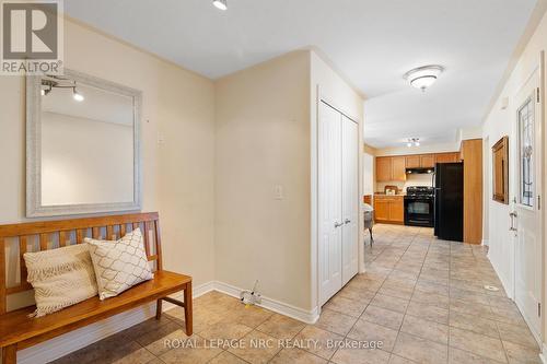 4 Avery Crescent, St. Catharines (456 - Oakdale), ON - Indoor