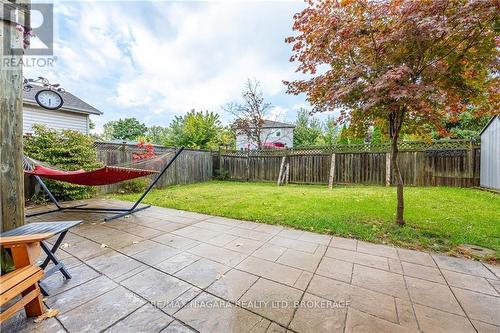 7967 Booth Street, Niagara Falls, ON - Outdoor With Backyard