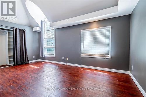 139 Pleasant Avenue, St. Catharines, ON - Indoor Photo Showing Other Room