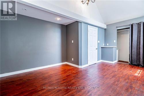 139 Pleasant Avenue, St. Catharines, ON - Indoor Photo Showing Other Room