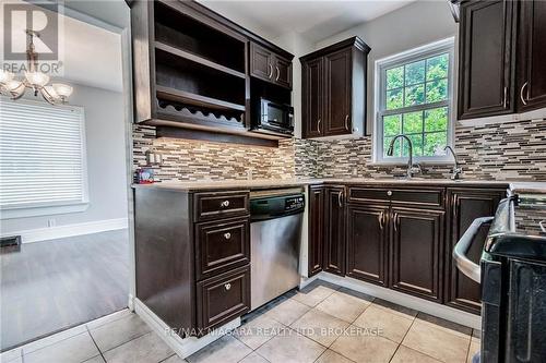 139 Pleasant Avenue, St. Catharines, ON - Indoor Photo Showing Kitchen With Double Sink