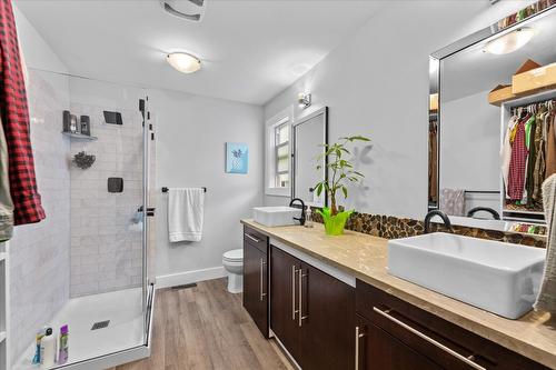 3430 Silverberry Road, Kelowna, BC - Indoor Photo Showing Bathroom