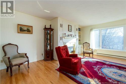 72 Park Drive, Rothesay, NB - Indoor Photo Showing Living Room