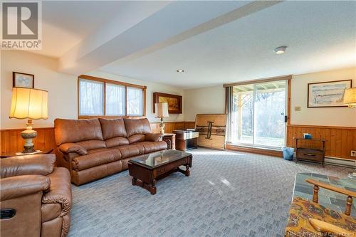 72 Park Drive, Rothesay, NB - Indoor Photo Showing Living Room