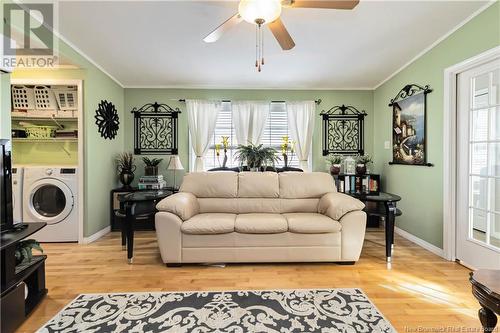 18 Aspenwood Street, Moncton, NB - Indoor Photo Showing Living Room