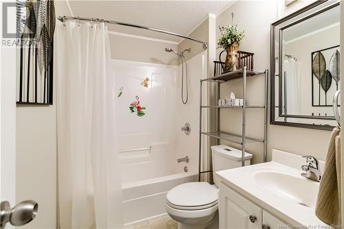 18 Aspenwood Street, Moncton, NB - Indoor Photo Showing Bathroom