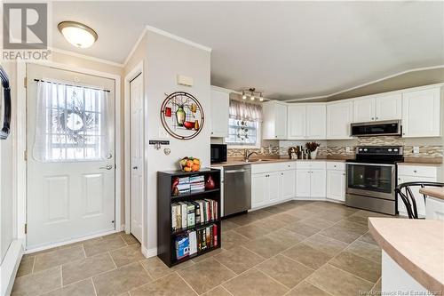 18 Aspenwood Street, Moncton, NB - Indoor Photo Showing Kitchen