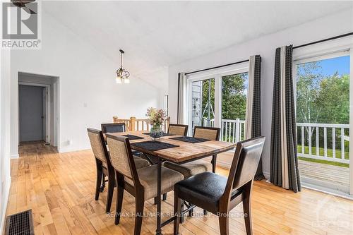 5055 Loggers Way, Ottawa, ON - Indoor Photo Showing Dining Room