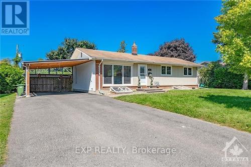 25 Oakview Avenue, Ottawa, ON - Outdoor With Deck Patio Veranda