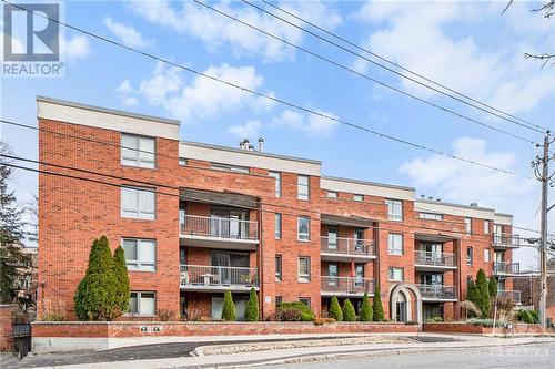 949 North River Road Unit#Ph4, Ottawa, ON - Outdoor