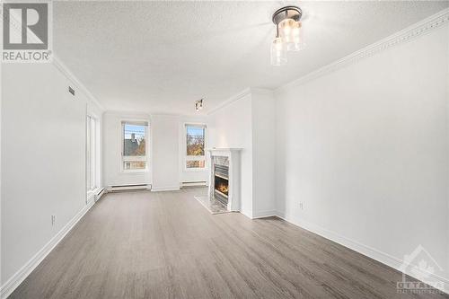 949 North River Road Unit#Ph4, Ottawa, ON - Indoor With Fireplace