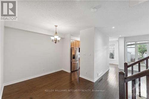 103 Mojave Crescent, Ottawa, ON - Indoor Photo Showing Other Room