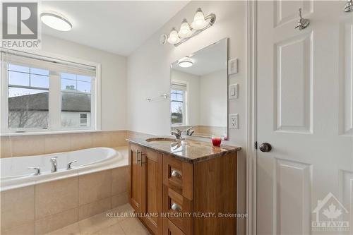 103 Mojave Crescent, Ottawa, ON - Indoor Photo Showing Bathroom