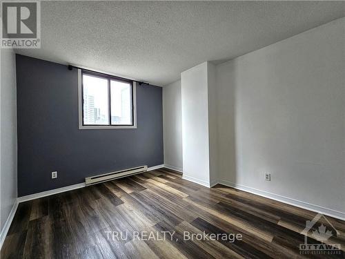 401 - 154 Nelson Street, Ottawa, ON - Indoor Photo Showing Other Room