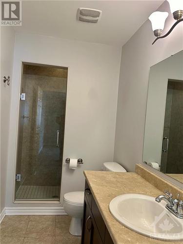 503 Rosehill Avenue, Stittsville, ON - Indoor Photo Showing Bathroom