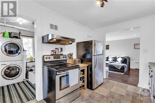 1241 Vancouver Avenue, Ottawa, ON - Indoor Photo Showing Kitchen