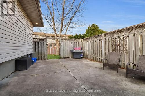 350 Highview Crescent, London, ON - Outdoor With Exterior