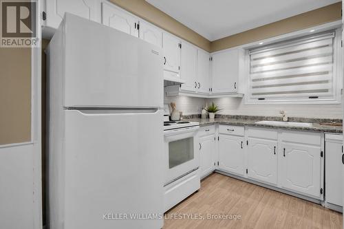 350 Highview Crescent, London, ON - Indoor Photo Showing Kitchen