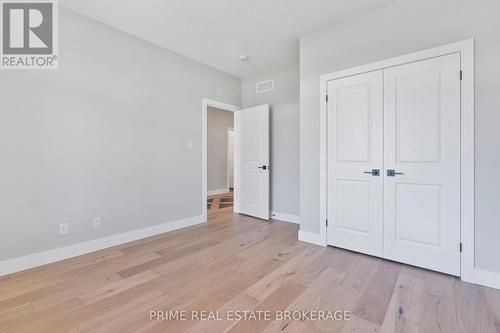 185 Collins Way, Strathroy-Caradoc (Caradoc), ON - Indoor Photo Showing Other Room