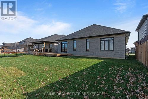 185 Collins Way, Strathroy-Caradoc (Caradoc), ON - Outdoor With Deck Patio Veranda