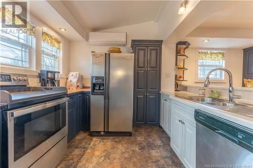 38 Union Street, St. Stephen, NB - Indoor Photo Showing Kitchen With Double Sink