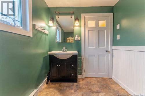 38 Union Street, St. Stephen, NB - Indoor Photo Showing Bathroom