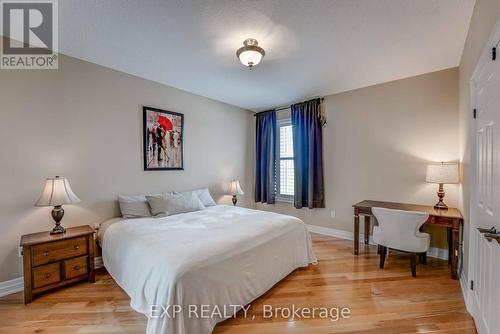 3750 Kalar Road, Niagara Falls (208 - Mt. Carmel), ON - Indoor Photo Showing Bedroom