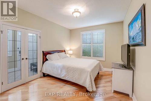 3750 Kalar Road, Niagara Falls (208 - Mt. Carmel), ON - Indoor Photo Showing Bedroom