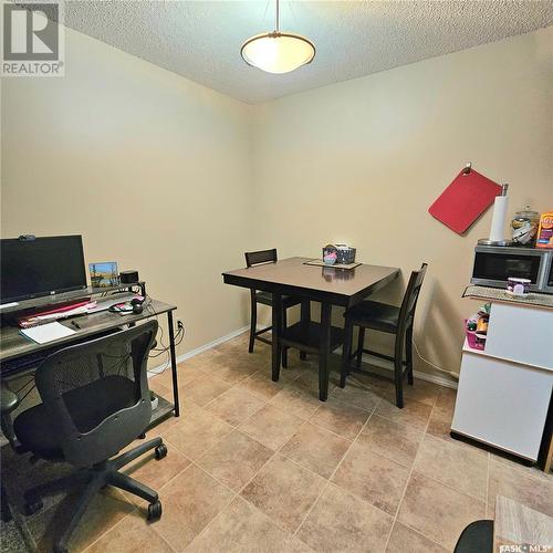 524 500 Olive Diefenbaker Drive, Prince Albert, SK - Indoor Photo Showing Office