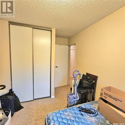 524 500 Olive Diefenbaker Drive, Prince Albert, SK - Indoor Photo Showing Bedroom