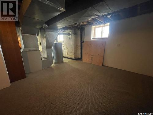 1002 9Th Street, Perdue, SK - Indoor Photo Showing Basement