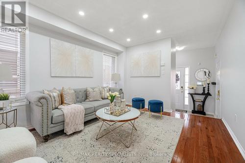 59 Decourcy-Ireland Circle, Ajax, ON - Indoor Photo Showing Living Room