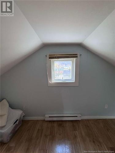 138 Lansdowne Street, Campbellton, NB - Indoor Photo Showing Other Room