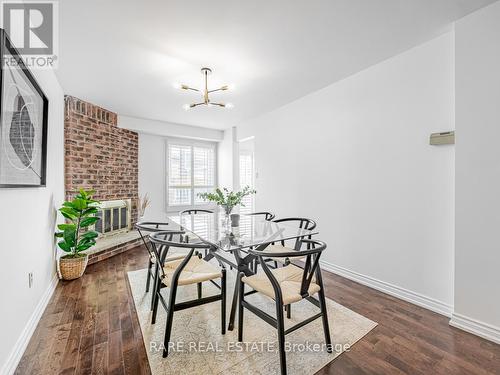 5 Mabley Crescent, Vaughan, ON - Indoor Photo Showing Dining Room