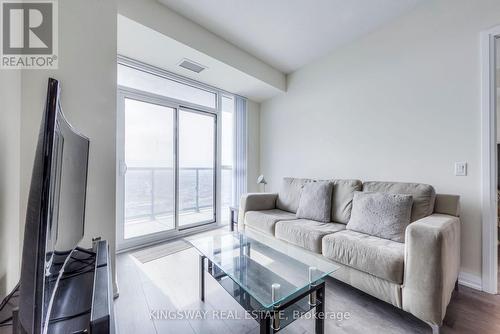 2815 - 35 Watergarden Drive, Mississauga, ON - Indoor Photo Showing Living Room