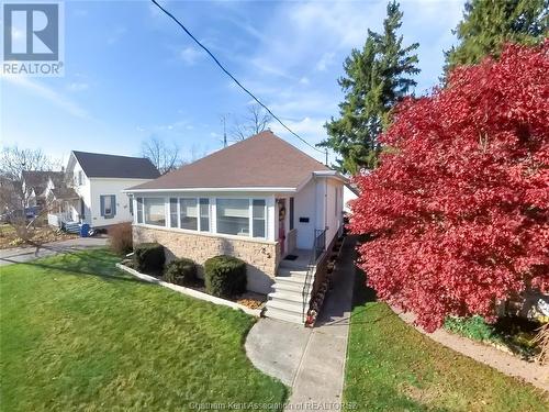 25 Wilson Avenue, Chatham, ON - Outdoor